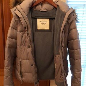 Grey Hooded Abercrombie Zip Up Puffer